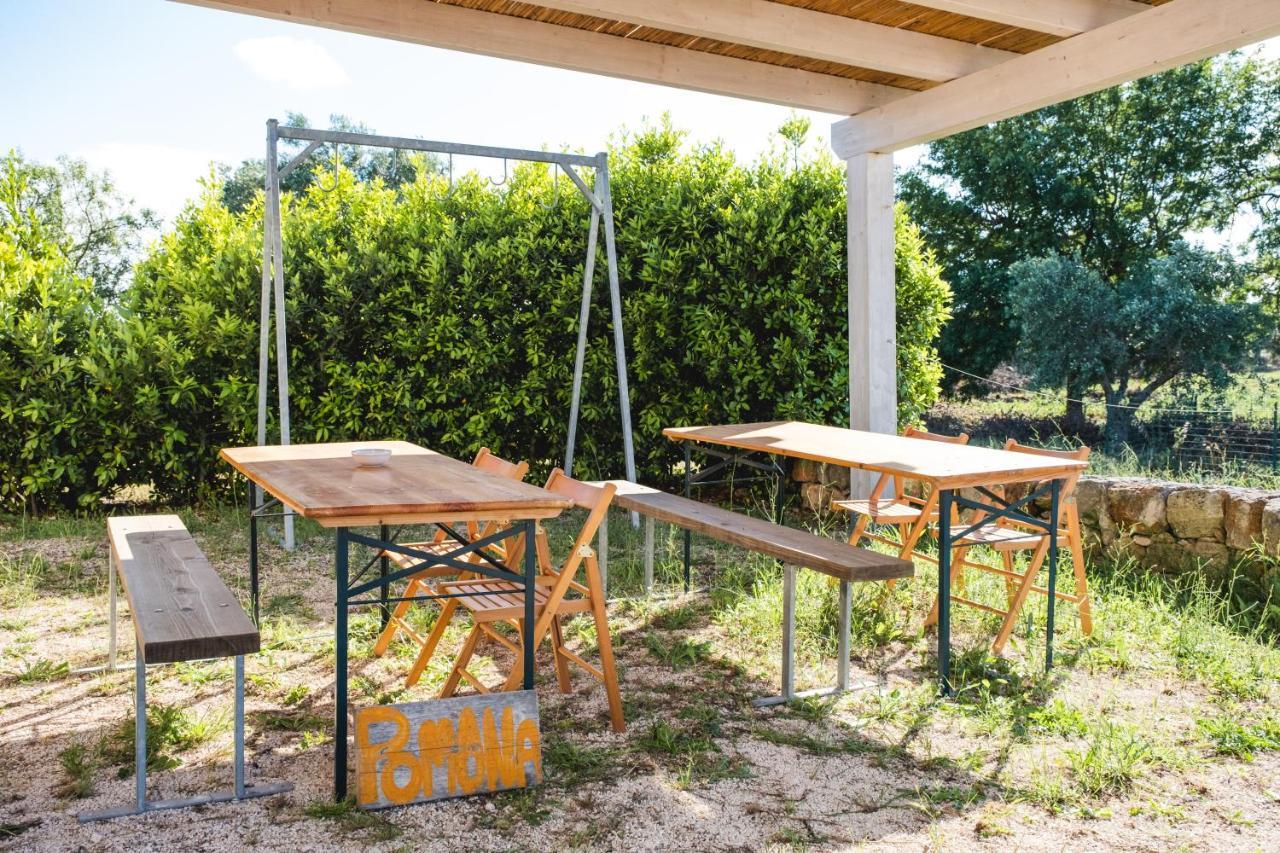 Ostello Dei Giardini Di Pomona Чистернино Екстериор снимка