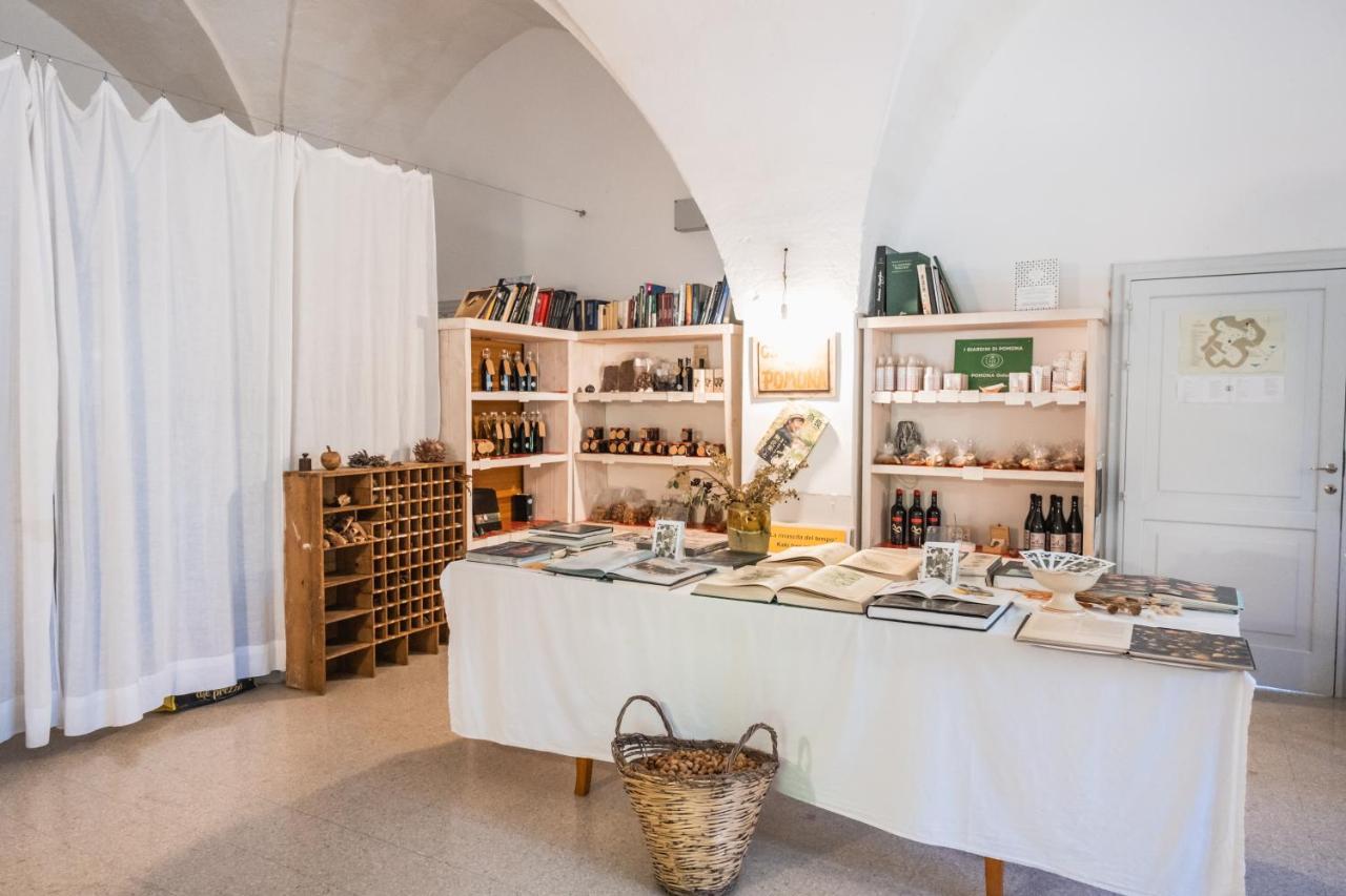 Ostello Dei Giardini Di Pomona Чистернино Екстериор снимка